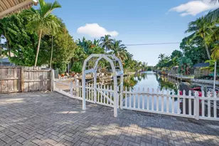 1570 NE 30th Pl, Oakland Park, FL 33334 - Photo 53