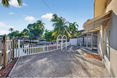 1570 NE 30th Place, Oakland Park, FL 33334 - Photo 55