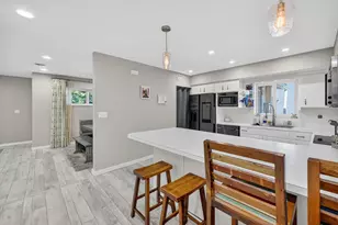 1570 NE 30th Pl, Oakland Park, FL 33334 - Photo 21