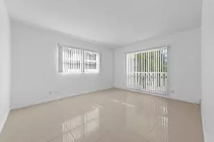 2755 NE 28th Ave, Lighthouse Point, FL 33064 - Photo 11