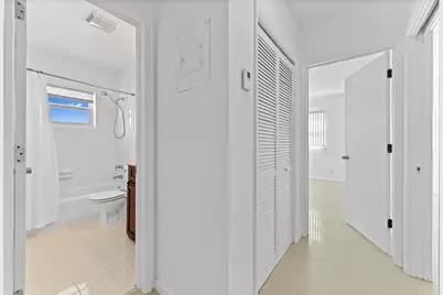 2755 NE 28th Avenue #F-1, Lighthouse Point, FL 33064 - Photo 17
