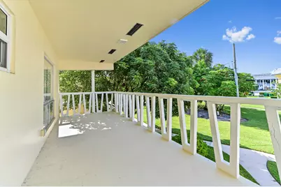 2755 NE 28th Avenue #F-1, Lighthouse Point, FL 33064 - Photo 23