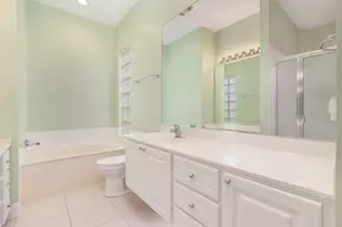 150 Euphrates Cir, Palm Beach Gardens, FL 33410 - Photo 25