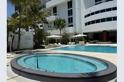 6365 Collins Avenue #811, Miami Beach, FL 33141 - Photo 21