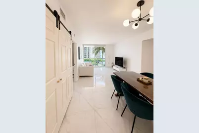 6365 Collins Avenue #811, Miami Beach, FL 33141 - Photo 7