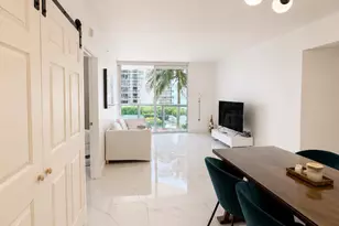 6365 Collins Ave, Miami Beach, FL 33141 - Photo 7
