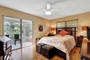 237 Farnham J, Deerfield Beach, FL 33442 - Photo 7