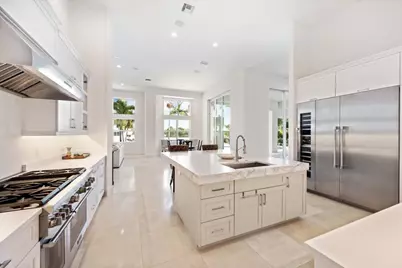 15691 Sunnyland Lane, Wellington, FL 33414 - Photo 11