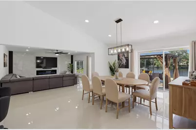 12725 Kingsway Road, Wellington, FL 33414 - Photo 41