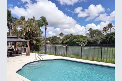 12725 Kingsway Road, Wellington, FL 33414 - Photo 13