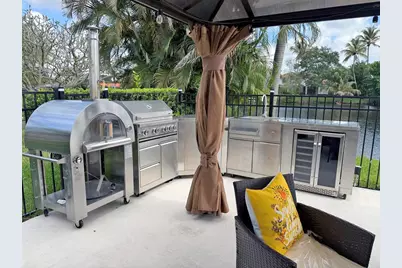 12725 Kingsway Road, Wellington, FL 33414 - Photo 15