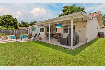 5569 SW 112th Terrace, Cooper City, FL 33330 - Photo 47