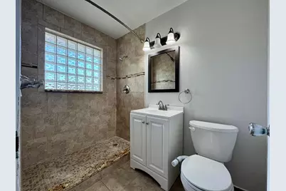 924 SE 8th Court, Deerfield Beach, FL 33441 - Photo 15
