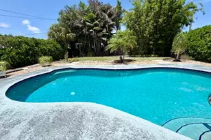3132 NE Savannah Rd, Jensen Beach, FL 34957 - Photo 3