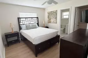 3132 NE Savannah Rd, Jensen Beach, FL 34957 - Photo 9