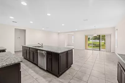 5332 NW Wisk Fern Circle, Port Saint Lucie, FL 34986 - Photo 9