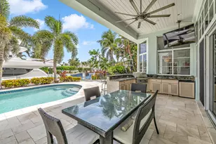 2409 NE 27th St, Lighthouse Point, FL 33064 - Photo 15