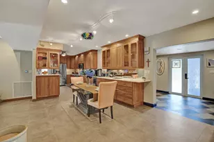 908 NE 16th Pl, Fort Lauderdale, FL 33305 - Photo 7