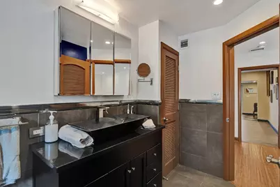 908 NE 16th Place, Fort Lauderdale, FL 33305 - Photo 21