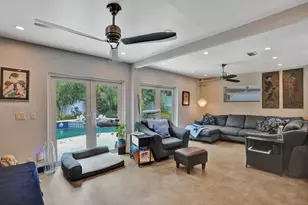 908 NE 16th Pl, Fort Lauderdale, FL 33305 - Photo 17