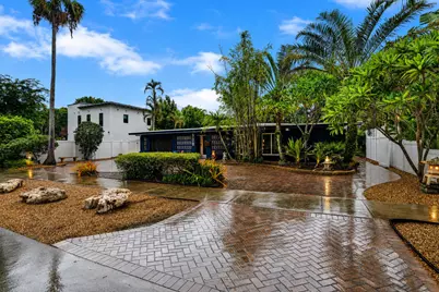 908 NE 16th Place, Fort Lauderdale, FL 33305 - Photo 1