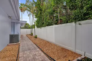 908 NE 16th Pl, Fort Lauderdale, FL 33305 - Photo 33