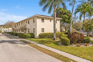 715 NE 91st St, Miami Shores, FL 33138 - Photo 29