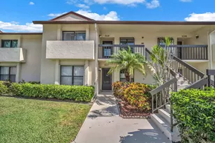 3318 Lucerne Park Dr, Greenacres, FL 33467 - Photo 1