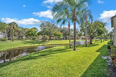 3318 Lucerne Park Drive, Greenacres, FL 33467 - Photo 27