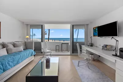 100 Sunrise Avenue #212, Palm Beach, FL 33480 - Photo 15