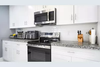 2687 Blue Sage Avenue, Coconut Creek, FL 33063 - Photo 9