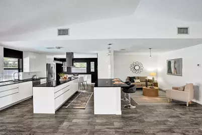 17679 Woodview Terrace, Boca Raton, FL 33487 - Photo 15