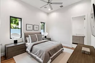 255 NE 3rd St, Boca Raton, FL 33432 - Photo 21