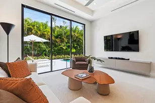 255 NE 3rd St, Boca Raton, FL 33432 - Photo 15