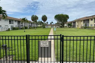 9949 Sandalfoot Blvd, Boca Raton, FL 33428 - Photo 5