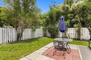 13945 Langley Pl, Davie, FL 33325 - Photo 49