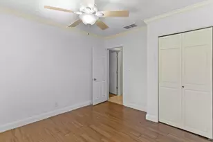 880 E Acre Dr, Plantation, FL 33317 - Photo 7