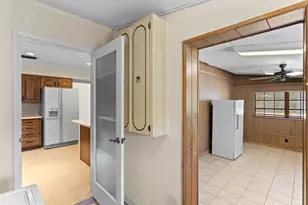 880 E Acre Dr, Plantation, FL 33317 - Photo 37