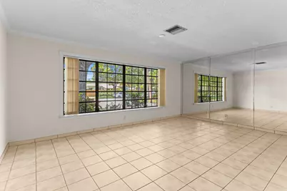 880 E Acre Drive, Plantation, FL 33317 - Photo 29