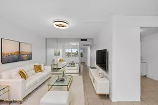 4028 Hythe B, Boca Raton, FL 33434 - Photo 3