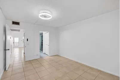 4028 Hythe B, Boca Raton, FL 33434 - Photo 37