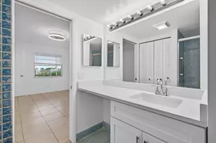 4028 Hythe B, Boca Raton, FL 33434 - Photo 41