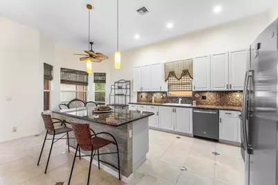 8688 Via Avellino, Lake Worth, FL 33467 - Photo 17