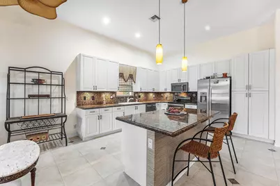 8688 Via Avellino, Lake Worth, FL 33467 - Photo 15