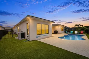 12241 SW Saltwater Dr, Port Saint Lucie, FL 34987 - Photo 33