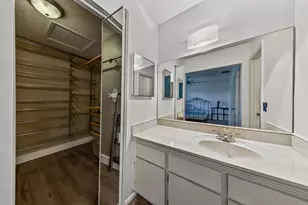 281 NE 16th Pl, Fort Lauderdale, FL 33305 - Photo 17