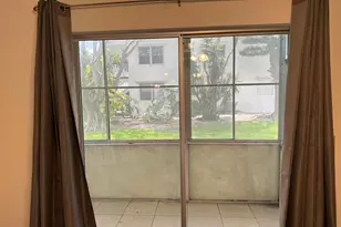 2 Canterbury A, West Palm Beach, FL 33417 - Photo 7