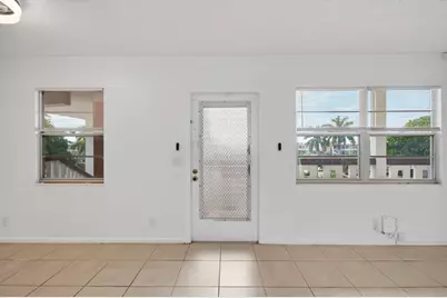 4028 Hythe B, Boca Raton, FL 33434 - Photo 13