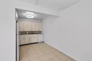 4028 Hythe B, Boca Raton, FL 33434 - Photo 19