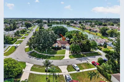 18838 Cloud Lake Circle, Boca Raton, FL 33496 - Photo 3